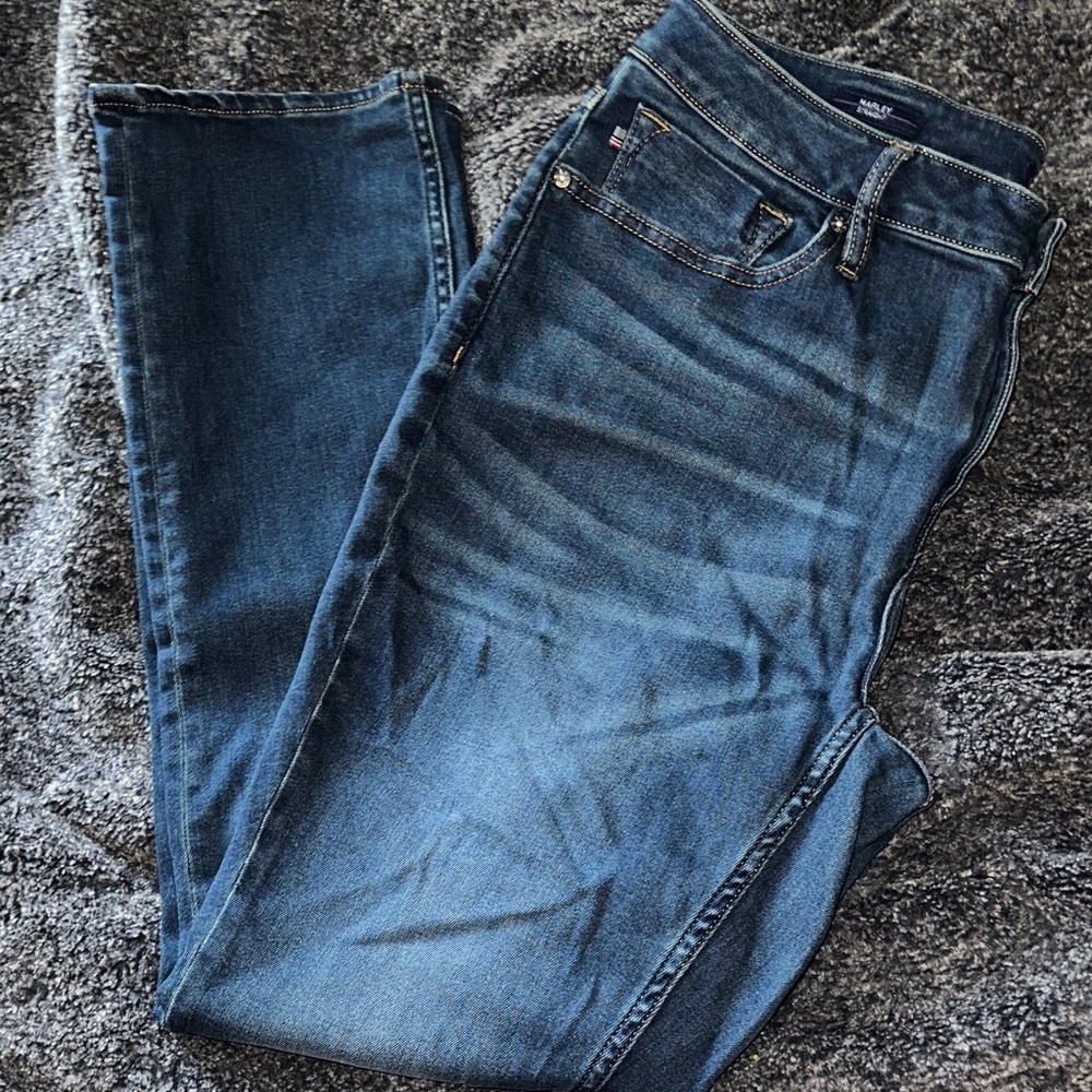 Vigoss Deep Blue Straight Leg Jeans